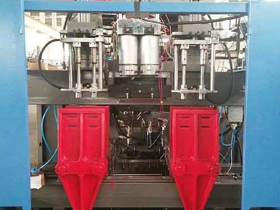 自動中空吹塑機 自動中空吹塑機